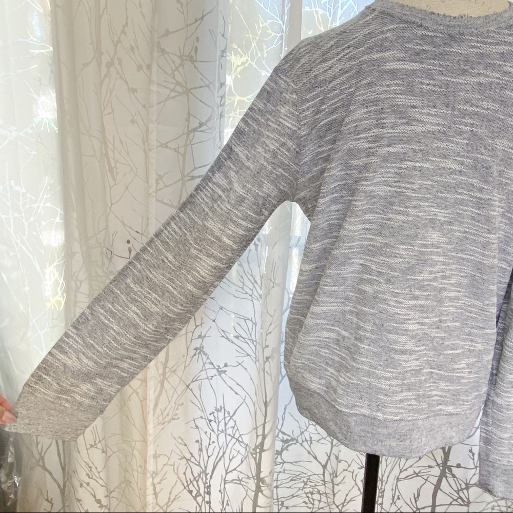 Club Monaco gray white knit crewneck sweater top - Picture 2 of 5